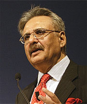 Image of Chairman Y C Deveshwar